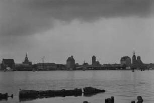 Stralsund. Panorama des Hafens