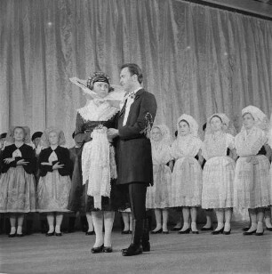 Staatliches Ensemble für sorbische Volkskultur. Chor und Solisten