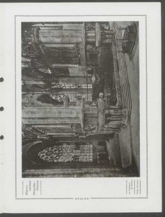 Monumentos arquitectónicos : La Catedral de Milán, vista del coro - [Fotografía]