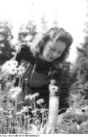"Jugendleben". Kinderlandbewegung, Wanderungen etc., 1946/47