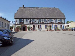 Winzerhalle, ehem. Langenhof (Langeln''scher Hof); Kiedrich, Kammstraße 3