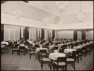 Warenhaus Wertheim, Breslau: Innenansicht Restaurant