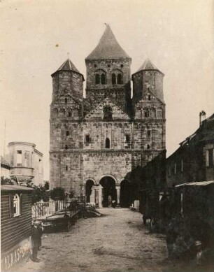 Marmoutier (Maursmünster). Klosterkirche. Westseite