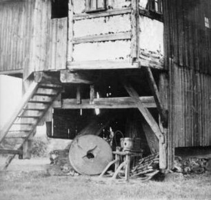 Kodersdorf-Wiesa. Windmühlengehöft Hartmann, Bockmühle, Detail, Repro (Bildersammlung Liesbeth Lehnigk, geb. Hartmann, Wiesa, der Tochter des letzten Windmüllers)