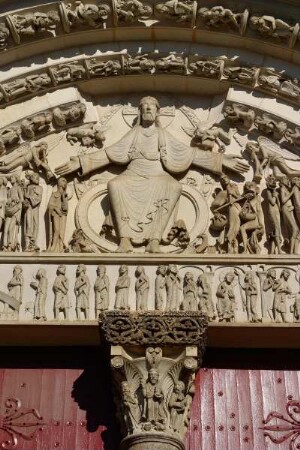 Frankreich. Bourgogne. Yonne. Vezelay. Basilika Sainte Madeleine. Portal. Typanon
