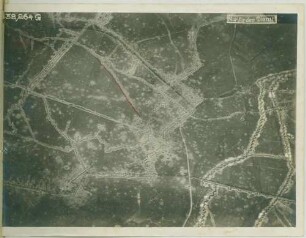 Foto gegnerischer Linien nordwestlich von Serre-lès-Puisieux (Luftbild)