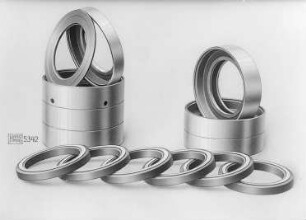 Lentz-Dichtungsteile für eine Kolbenstange (Hanomag, Hannover) : Technikgeschichte | Maschinenbau | Kraftmaschinen | Dampfmaschinen