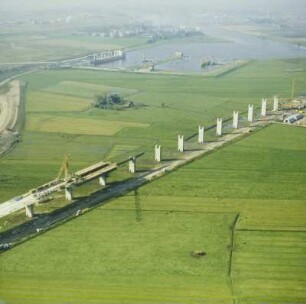 Hochbrücke über den Nord-Ostsee-Kanal, Brunsbüttel