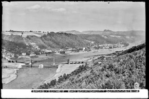 Blick auf das Elbtal mit Bad Schandau und Schrammsteine