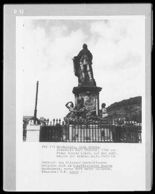 Standbild Karl Theodor