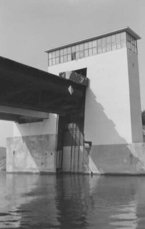 Wehrpfeiler Staustufe Drakenburg/Weser