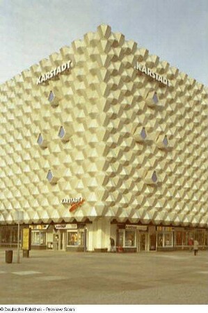 Kaufhaus (Centrum Warenhaus)