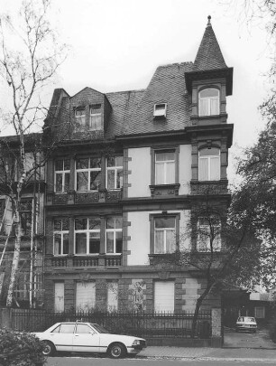 Frankfurt, Grüneburgweg 119