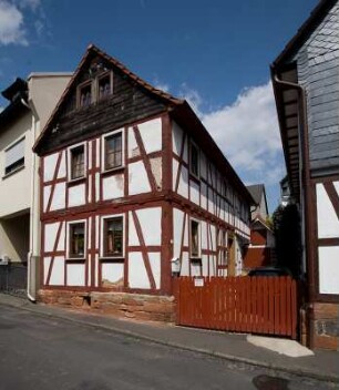 Lollar, Mittelgasse 12