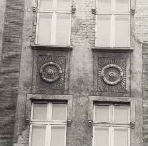 Wohnhaus (ruinös)