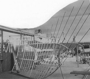 Tragflächengerüst des Flugzeugstyp "Traube" : Technikgeschichte | Fliegende Menschen | Flugzeuge | Flugplatzbetrieb und Flugzeugbau