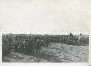 Britische Kriegsgefangene in der libyschen Wüste