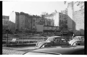 Kleinbildnegativ: Spielplatz zwischen Albestraße und Niedstraße, 1979