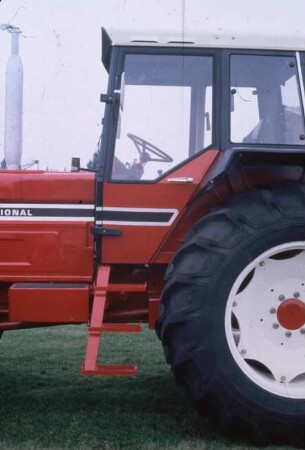 Fotografie: Traktor, Kabine, Arbeitsplatz, Standardtraktor, Führerstand, Fahrerstand
