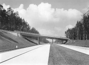 Überführung der L 1192 Rohr - Musberg in km 202,743 Stahlbrücke
