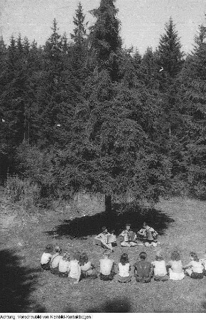 Landschaften, jugendliche Wandergruppe, 1948