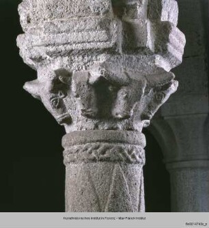 Abbazia di San Salvatore, Abbadia San Salvatore
