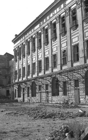 Palazzo degli Archivi di Corte