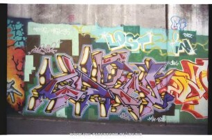 ZoRN MiES NEK | LOST iN AEROSOL!!