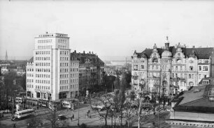 Albertplatz. Dresden : Dresden-Neustadt, Blick über den Albertplatz zum Hochhaus und auf die Wohnbebauung zwischen Königsbrücker Straße und Alaunstraße
