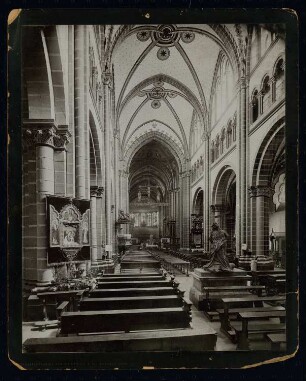 Münster, Bonn: Innenraum