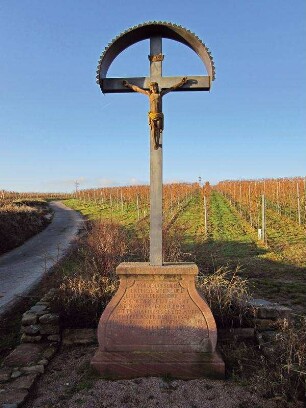 Blaues Kreuz (Kreuz); Eltville, Steinmorgen