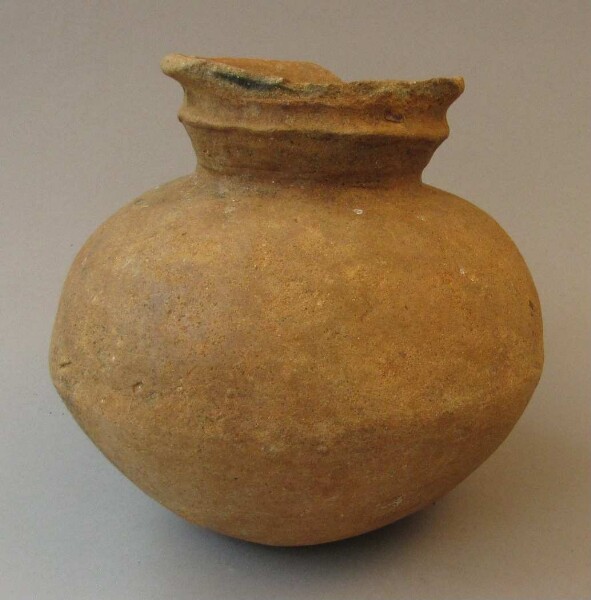 Clay vessel