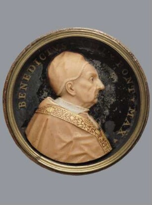 Reliefbildnis Papst Benedikt XIII.