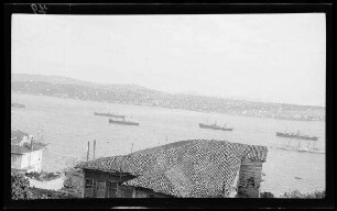 Blick von Taxim (Istanbul, Türkei) auf Skutari (= Üsküdar, Istanbul, Türkei)
