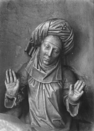 Detail: Eine der heiligen Frauen