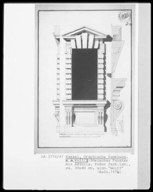 Römisches Fenster mit Ädikula
