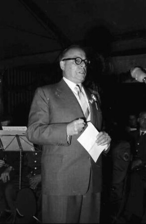 Freiburg: Stadtpräsident von Bern, Dr. Steiger