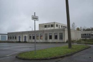 Helmstedt-Marienborm. Ehemals innerdeutscher Grenzübergang an der Autobahn Hannover-Berlin. Jetzt Grenzmuseum.. Teilweise in schäbigem, lieblosen Zustand. 10.2014
