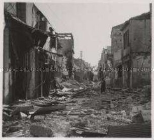 Wehrmachtssoldaten, Chania, Straßenbild nach der Einnahme durch die deutschen Truppen