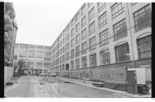 Kleinbildnegative: SEL, Firmengebäude, 1978