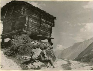 Ein ehemaliger Speicher bei Zermatt