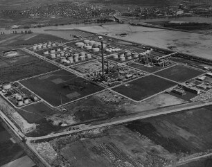 Archivfotografie "mannheim_luftaufnahmen_industrie_cnp93m"