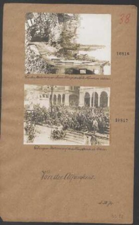 Gefangene Italiener auf dem Hauptplatz in Udine