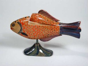 Nadelbüchse in Fischform