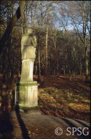 Potsdam, Park Sacrow, Thusnelda-Statue.