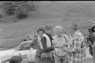 Čičmany. Akt-Pleinair 1980. Die Fotografen Günter Rössler und Roger Rössing