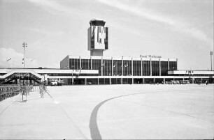Basel (CH) - Mulhouse (F): Neues Flughafengebäude, Flugplatzseite