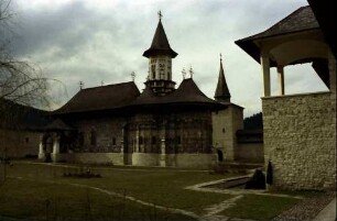 Sucevita: Klosterkirche, außen