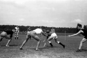 Avus-Sportplatz; Übung; Durchschießen