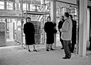 Tagung der Stormarner Archivarinnen und Archivare am 20. März 1996 in Bad Oldesloe: Besichtigung des Rohbaues Mommsenstraße 14